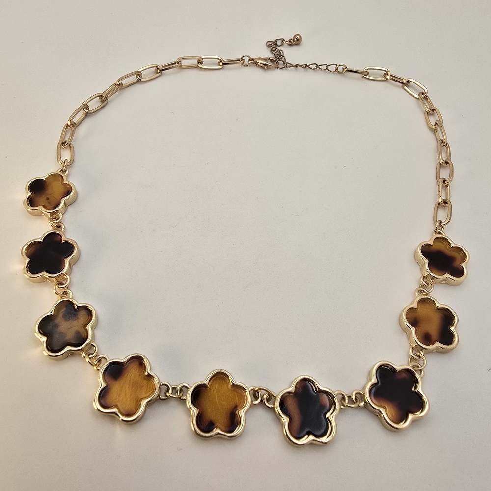 Elegant Gold and Brown Floral Necklace